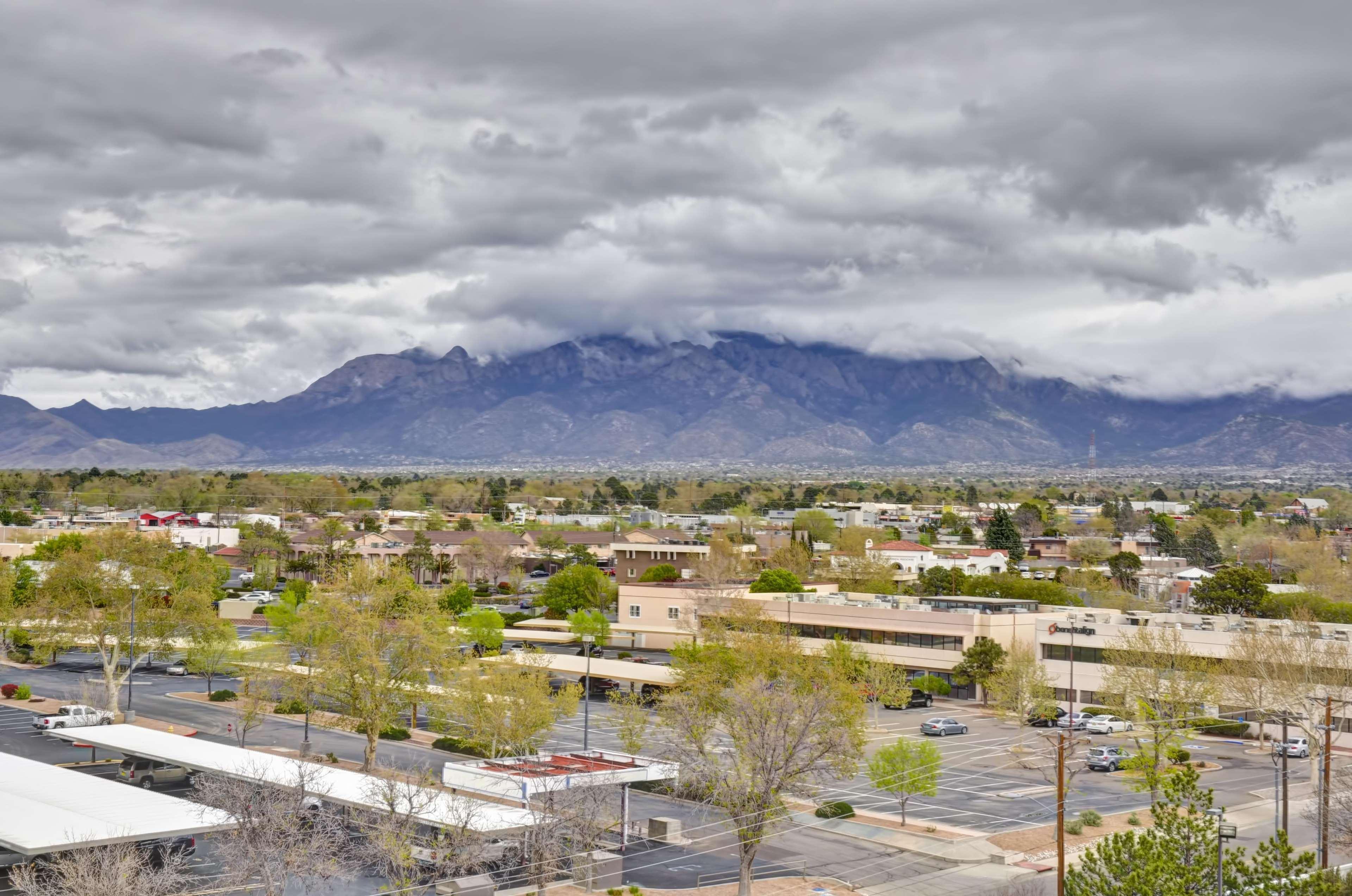 Hyatt Place Albuquerque Uptown Esterno foto